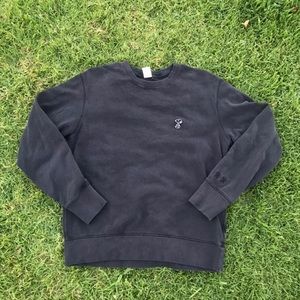 Kaws x Peanuts x Uniqlo sweater